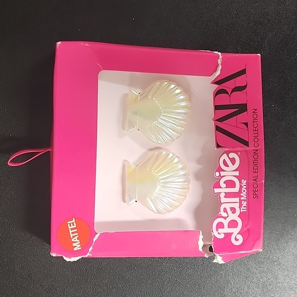 ZARA Barbie Shell Earrings - Picture 4 of 9